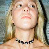 decisions encircled choker