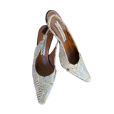 1/1 daily news heels ~ sample sale