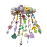 1/1 raining trinkets vintage brooch