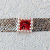 1/1 disco kiss choker - fashion show