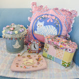 1/1 delicate florals vintage sewing box