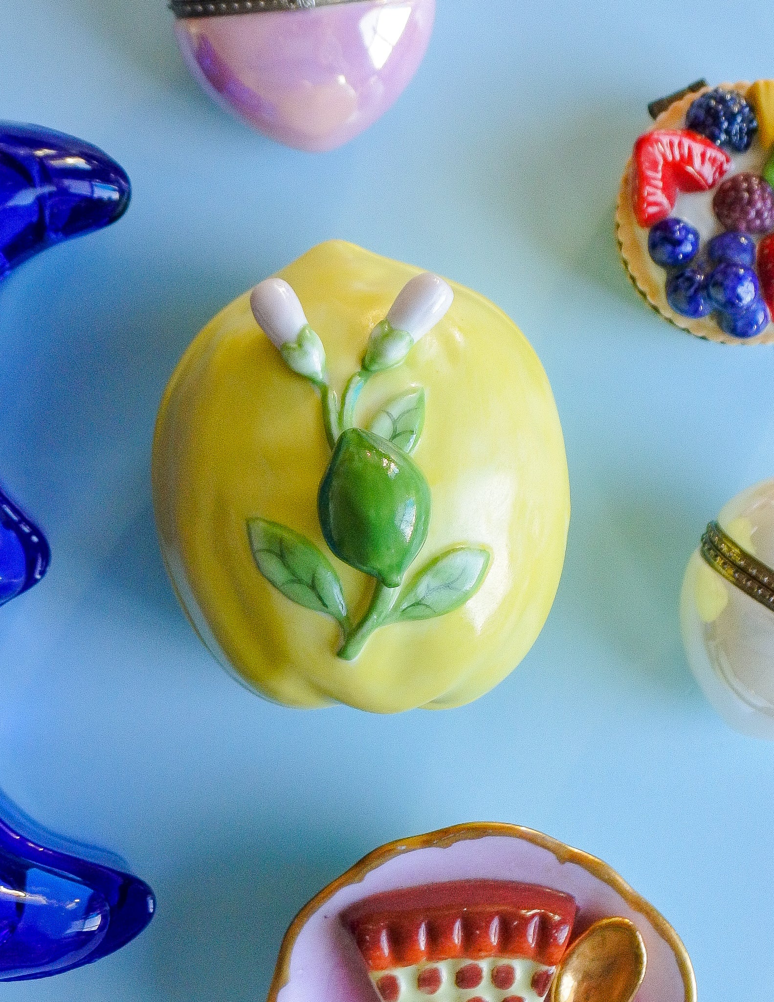 Vintage "Lemon Blossom" Trinket Box