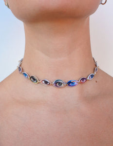 Wistful Gaze Necklace